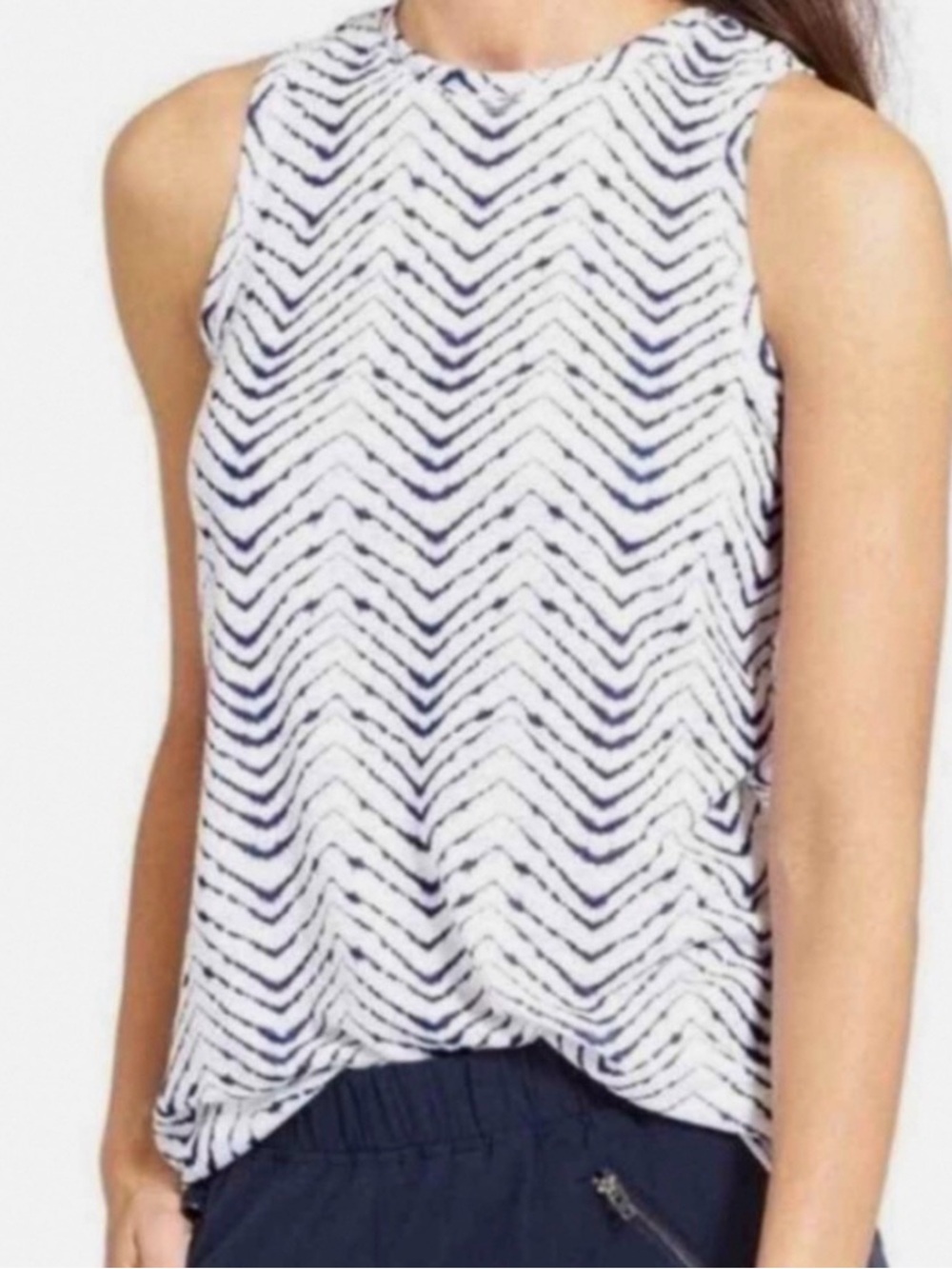 Athleta White & Navy Chevron Sleeveless Tank